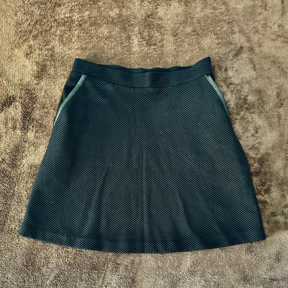 Twenty Montreal Women's  Black Mini Skirt Sz XS Revolve